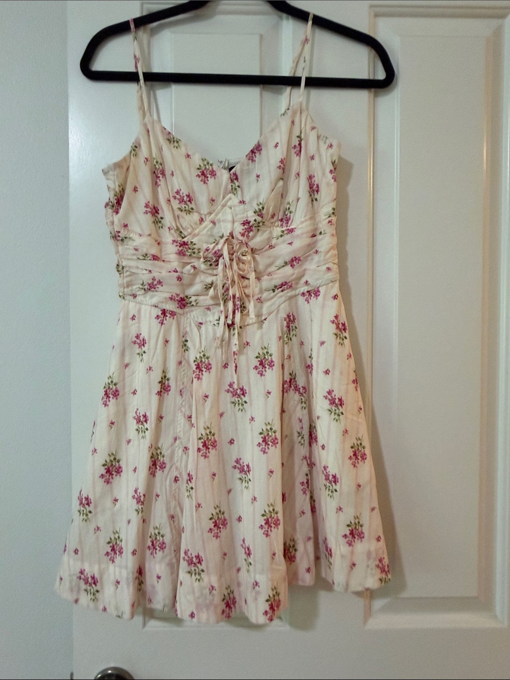 Women Trixxi dress NWOT